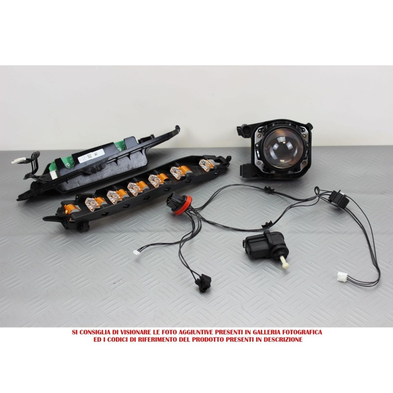 Kit faro interno ant. sinistro Citroen DS5 2.0 HDI dal 2011 al 2014 cod. VPBCQX  2400000005339