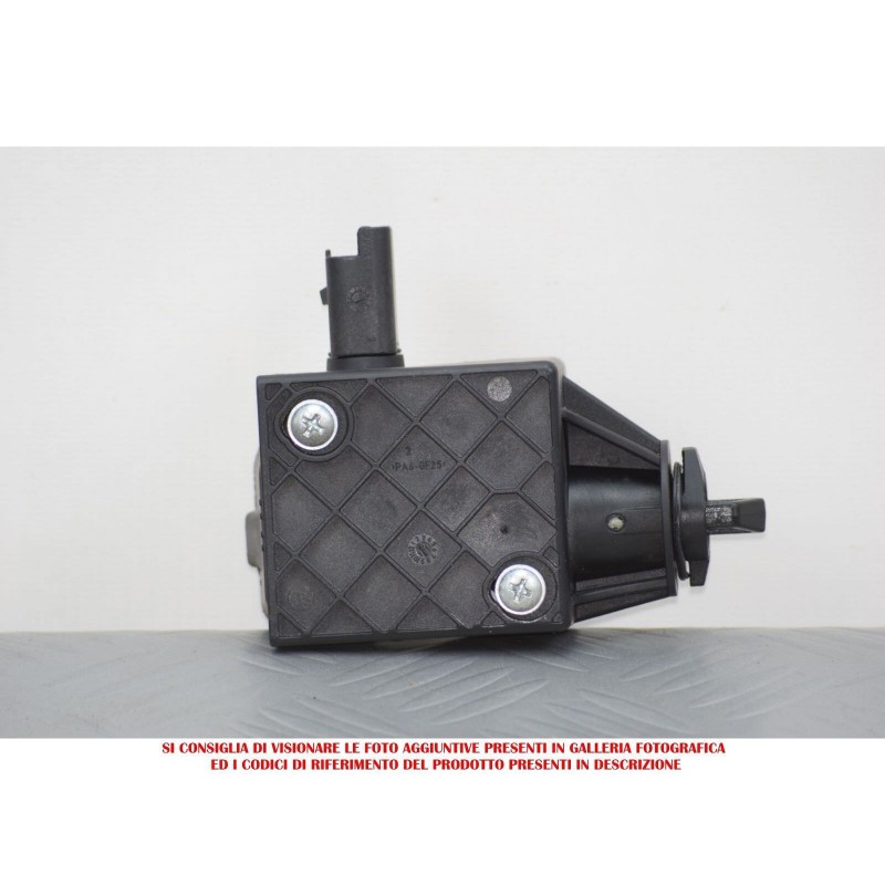 Motorino apertura sportellino carburante Citroen DS5 del 2014 cod.8658236780  2400000003113