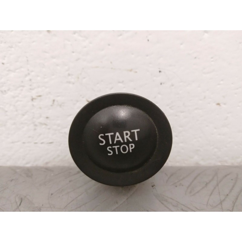 INTERRUTTORE ACCENSIONE START STOP RENAULT MEGANE DAL 2002 AL 2010 COD. 107838B  2400000072324