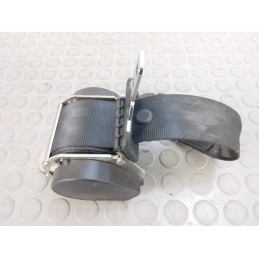 Cintura di sicurezza post dx Dacia Duster del 2015 cod 751262  1676995342808