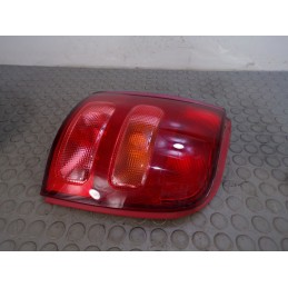 Fanale fanalino stop post dx Nissan Micra K11 del 2000 cod 08-215-19  1679582713029