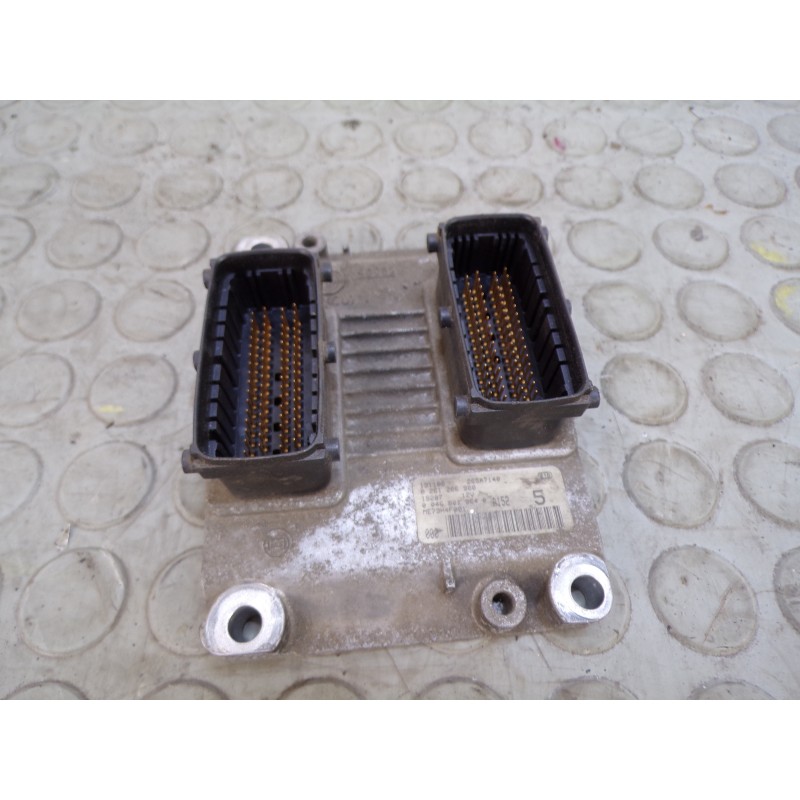 Centralina motore Fiat Punto 188 1.2 b del 2003 cod 0261206980  1679994649992