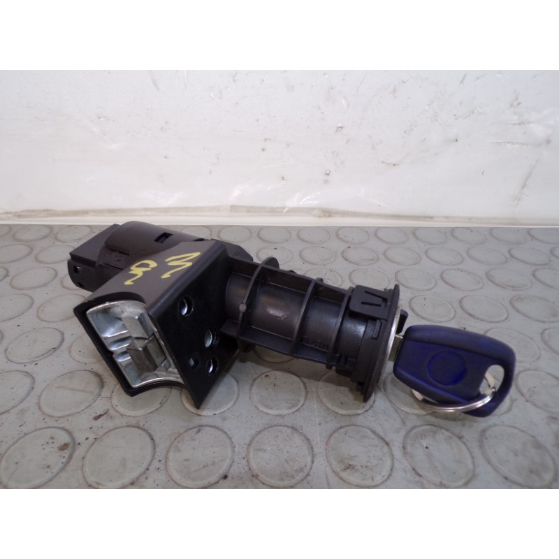 Blocchetto accensione Fiat Punto 188 del 2004  1680534320257