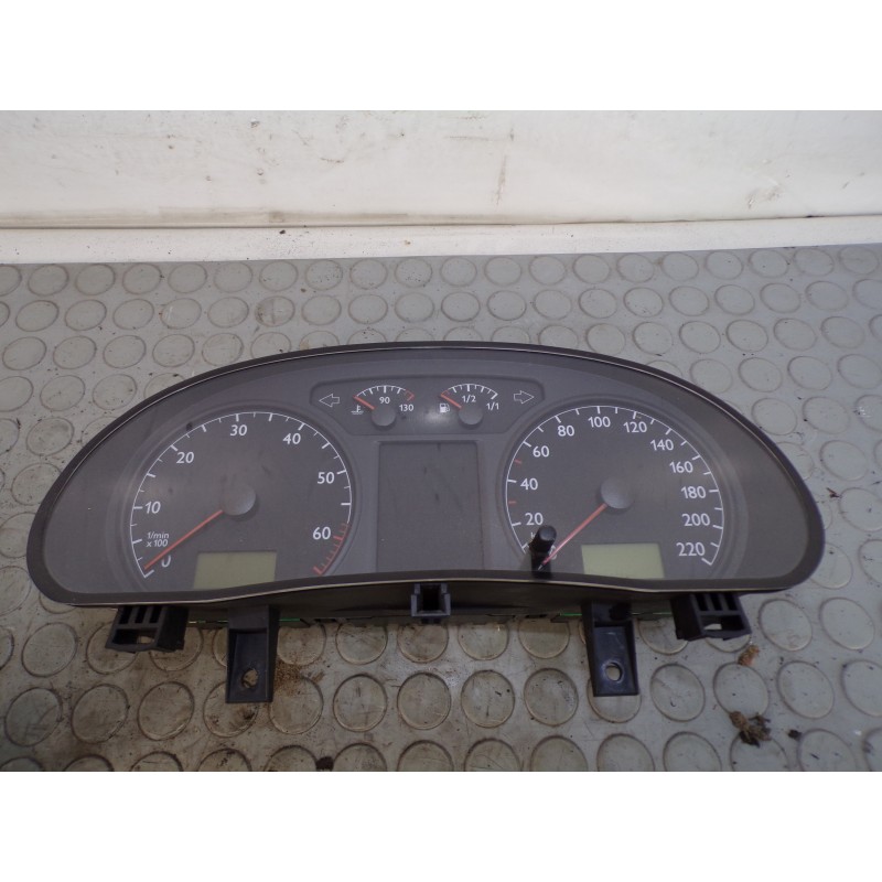 Contachilometri quadro strumenti Vw Polo 9N 1.2 b del 2005 cod 6q0920800p  1680775348850