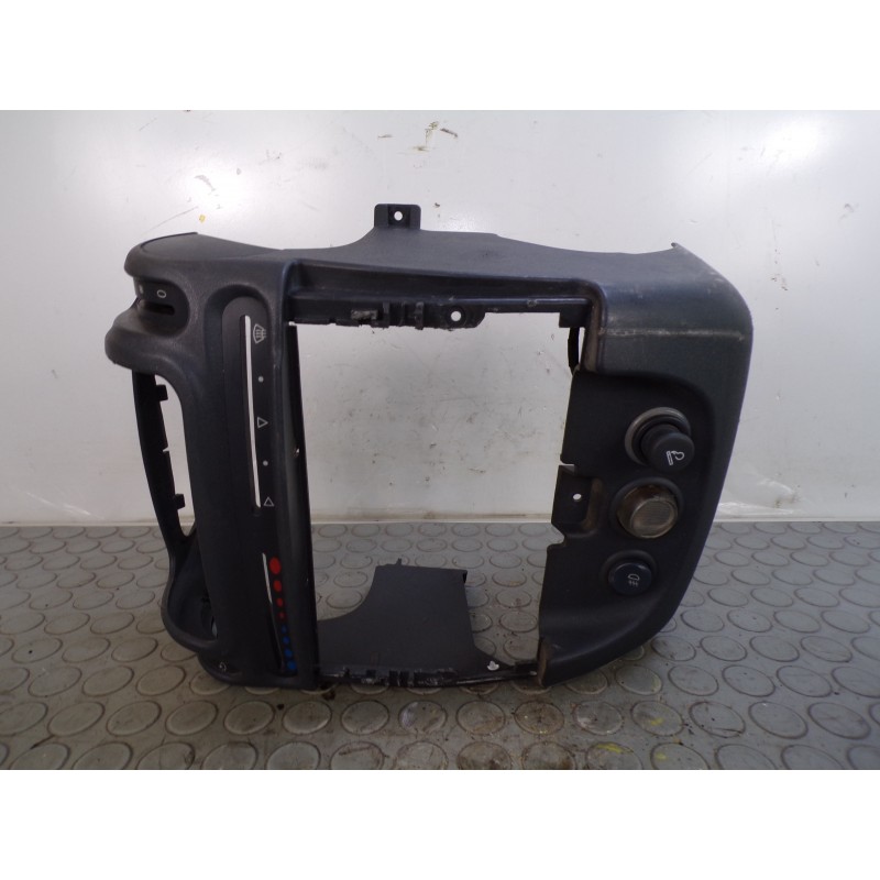 Mascherina autoradio Smart Fortwo W450 dal 1997 al 2007  1681477719344