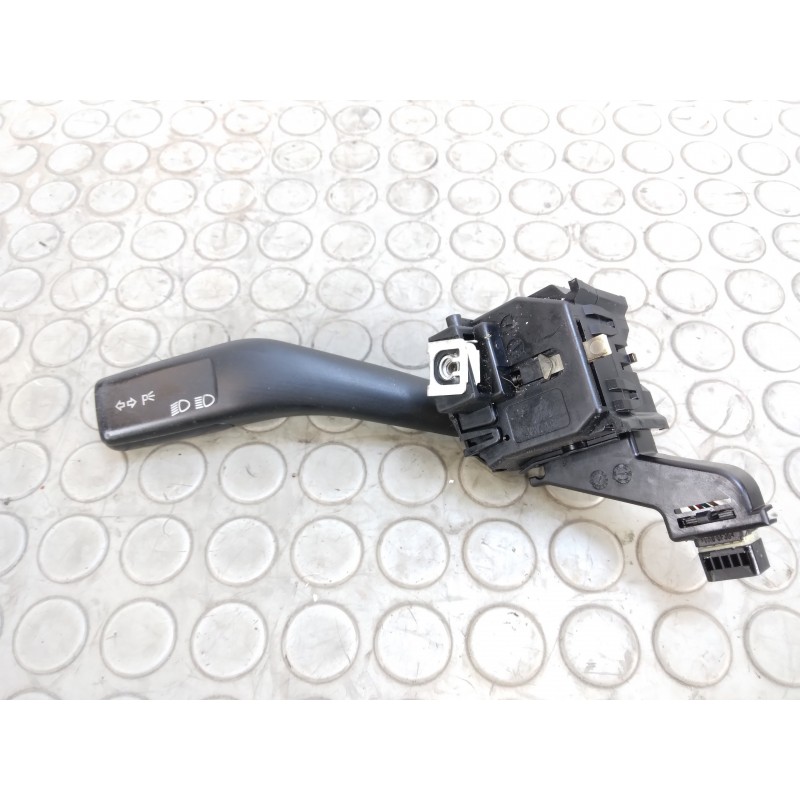 Devioluci leva sx Vw Golf V dal 2003 al 2009  1685454952038