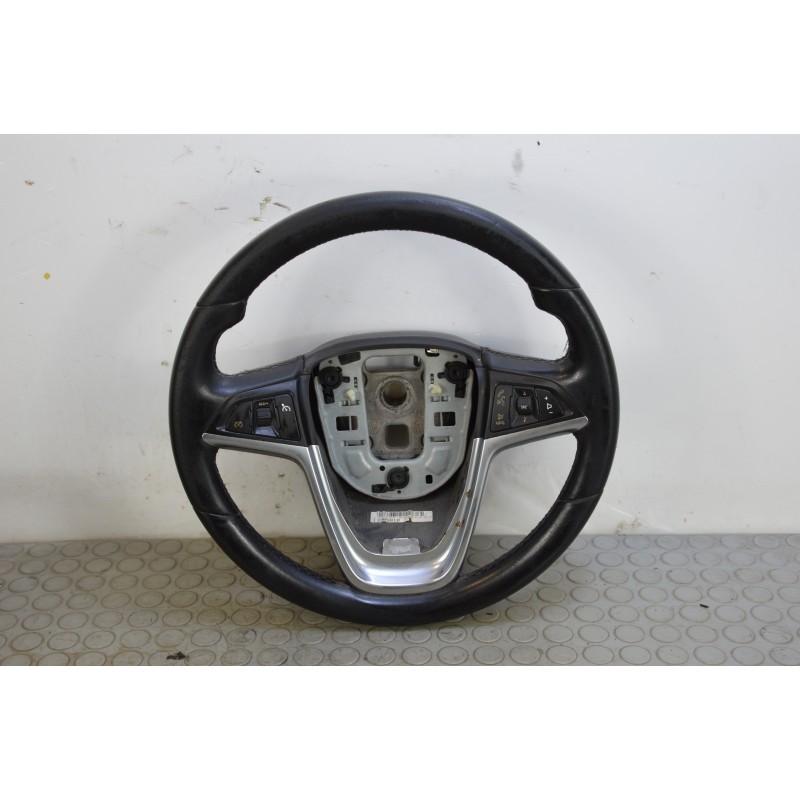 Volante sterzo Opel Astra J dal 2009 al 2020 cod 13305818  1685632992566