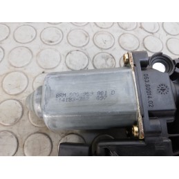 Motorino alzavetro ant sx Audi A4 B5 dal 1994 al 2001 cod 8d0959801d  1687185588449