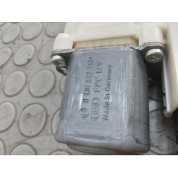 Motorino alzavetro post dx Ford Focus II serie dal 2004 al 2011 II serie cod 0130822218  1687963726261