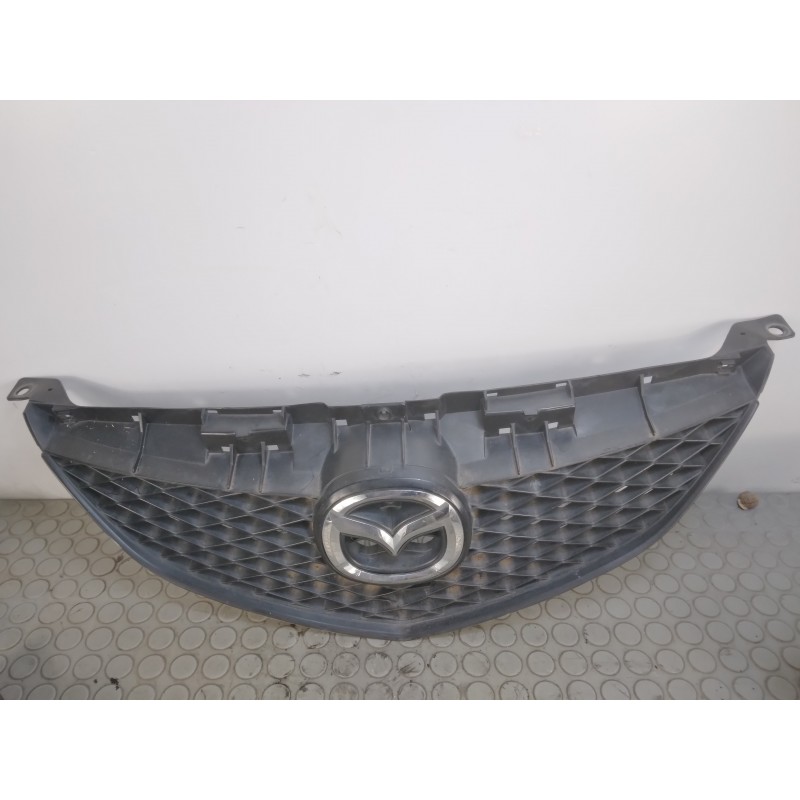 Mascherina griglia anteriore Mazda 6 dal 2002 al 2009 cod gj6a50712  1689345355540