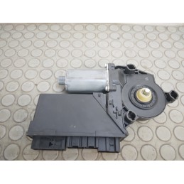 Motorino alzavetro ant dx Audi A4 Avant B7 dal 2004 al 2009 cod 8e1959802h  1692716362351