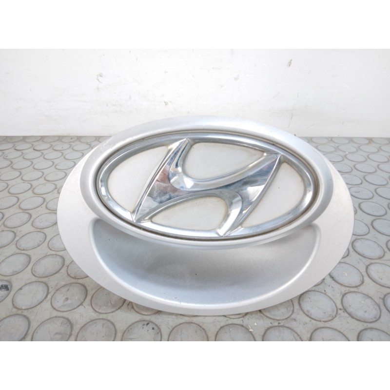 Maniglione apertura portellone posteriore Hyundai i20 dal 2007 al 2014 cod 81712-1c020  1696669746718