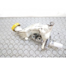 Vaschetta pompa liquidi freni Ford Fiesta V dal 2002 al 2008 cod 03350884941  1698316364559