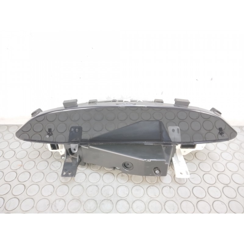 Contachilometri quadro strumenti Toyota Yaris dal 2004 al 2011 II serie cod 83800-0d661  1700145565066