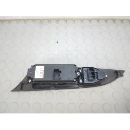 Pulsantiera alzavetro ant sx Mazda 3 dal 2003 al 2008 cod bs3e66350a  1701697690831