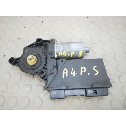 Motorino alzavetro post sx Audi A4 B6 8e Audi A4 Avant dal 2000 al 2004 cod 0130821767 5wk47009bbf  1701791996501