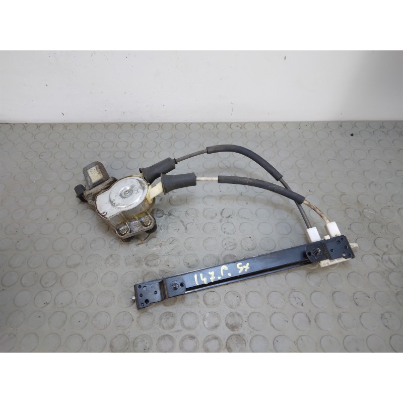 Motorino alzavetro post sx Alfa Romeo 147 dal 2000 al 2010 cod 467397950  1702655485452