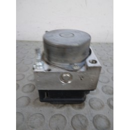 Centralina pompa abs Renault Clio III serie dal 2005 al 2013 cod 0265232077 8200747140  1703237676848