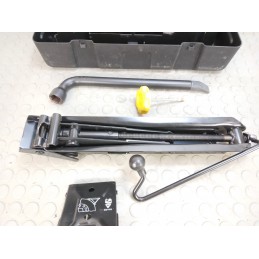 Cassetta kit Crick completo di chiave Land Rover Freelander Td4 dal 2001 al 2006 cod kar000020xxx  1703691279777