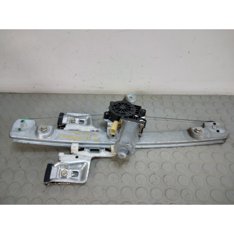 Motorino alzavetro post sx Chrysler 300 C dal 2004 al 2011 cod 6004pa1080  1704807060364