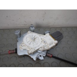 Motorino alzavetro ant dx Nissan Micra K12 dal 2002 al 2010 cod 0130822203  1704903536787