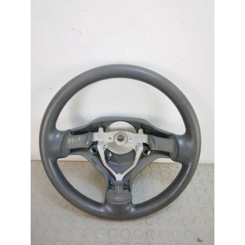 Volante sterzo Toyota Aygo dal 2005 al 2010 I serie cod gs120-01840  1704986586723