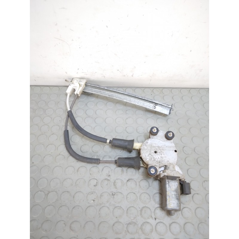 Motorino alzavetro post dx Alfa Romeo 147 dal 2000 al 2010  1706181794934