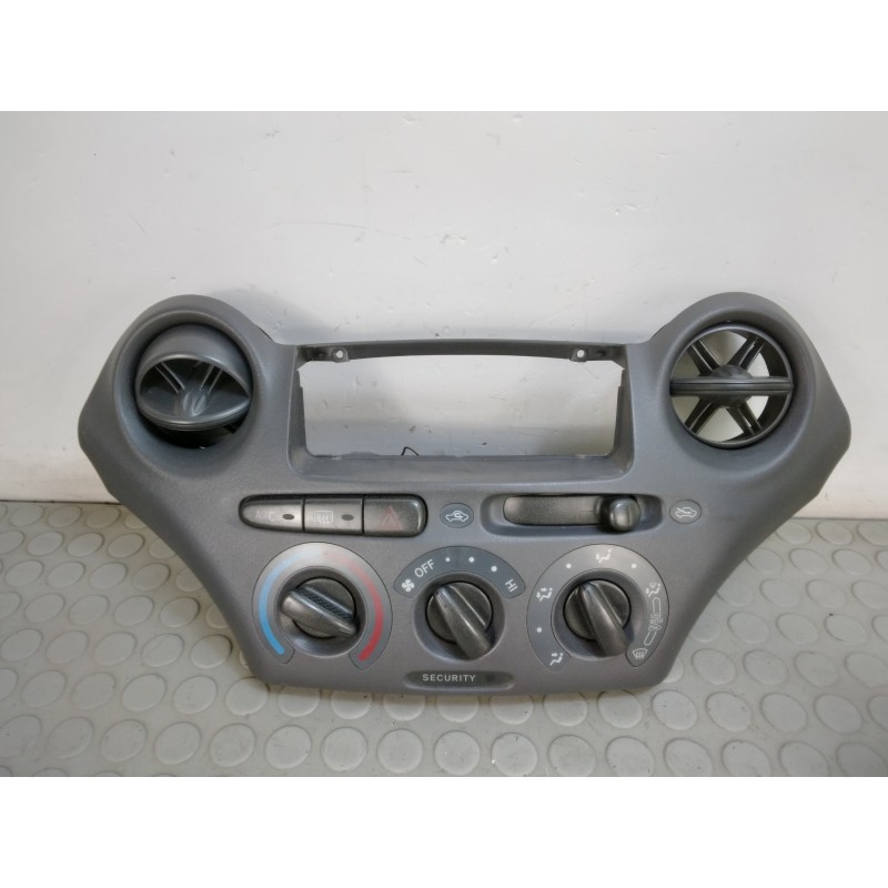 Centralina comando aria clima bocchette centrali Toyota Yaris I serie dal 1999 al 2005 cod 758268-701d  1707313543413