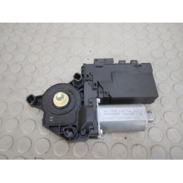 Motorino alzavetro ant dx Peugeot 307 dal 2001 al 2009 cod 9637130480  1708436403875