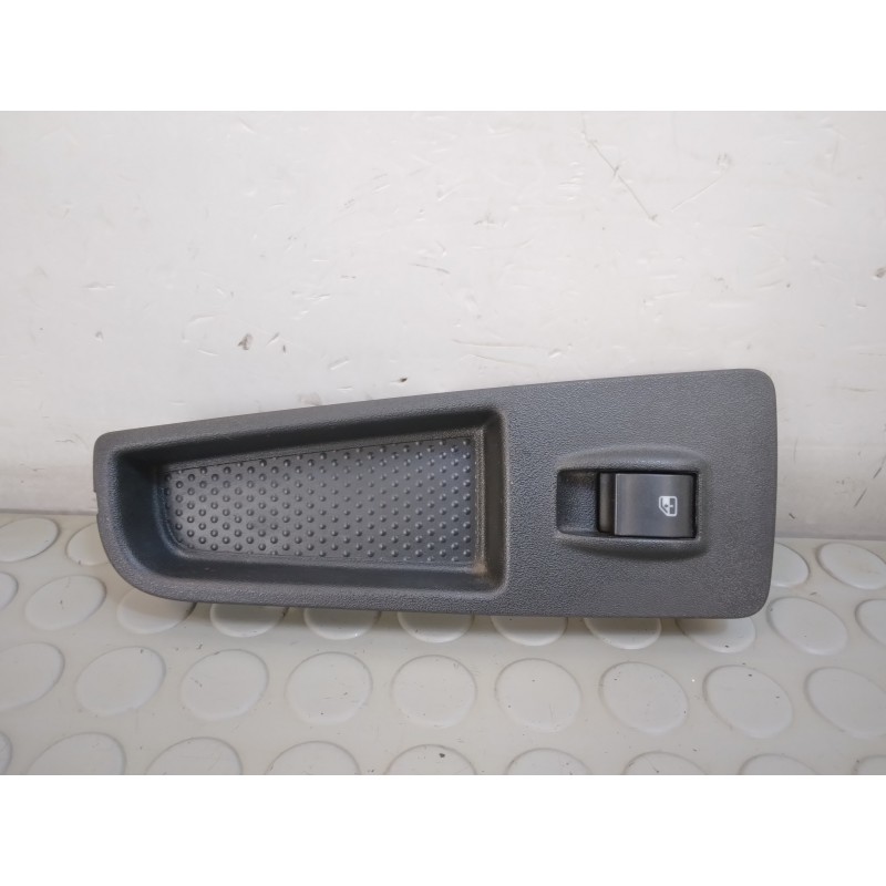 Pulsantiera alzavetro ant dx Fiat Grande Punto dal 2005 al 2018  1709637140941