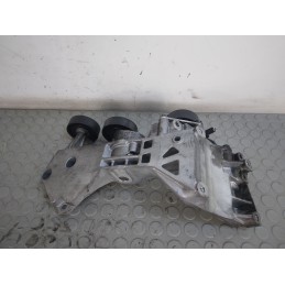 Supporto motore Mercedes Classe A W169 dal 2004 al 2011 cod 950166  1712228162703