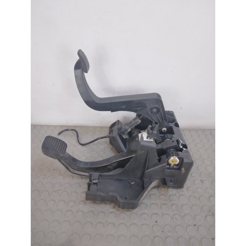 Pedaliera freno frizione Fiat Ducato dal 2006 al 2011 cod 1341020080  1712917329158