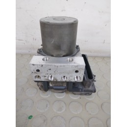 Centralina pompa abs Renault Scenic II serie dal 2003 al 2009 cod 0265234636 8200756306  1716471432941