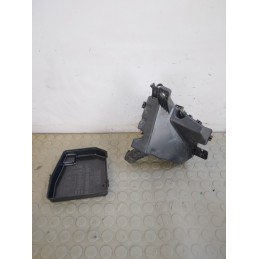 Centralina portafusibili Toyota Yaris II serie dal 2004 al 2011 cod 82641-47020  1728046986476