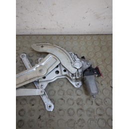 Motorino alzavetro ant sx Opel Agila B dal 2007 al 2015 cod 83530-63j01  1729241795467