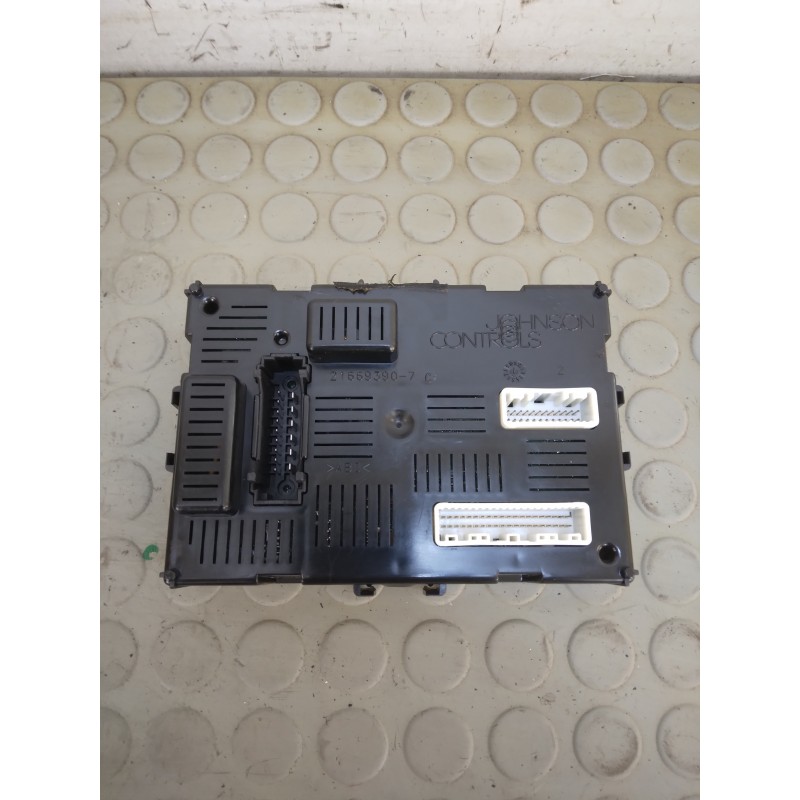 Centralina modulo comfort Nissan Micra K12 dal 2002 al 2010 cod 284b2bc520  1730296145381