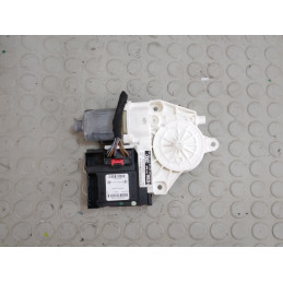 Motorino alzavetro ant dx Audi A3 8p al 2003 al 2010 3 porte cod 8p0959802h  1741083311322