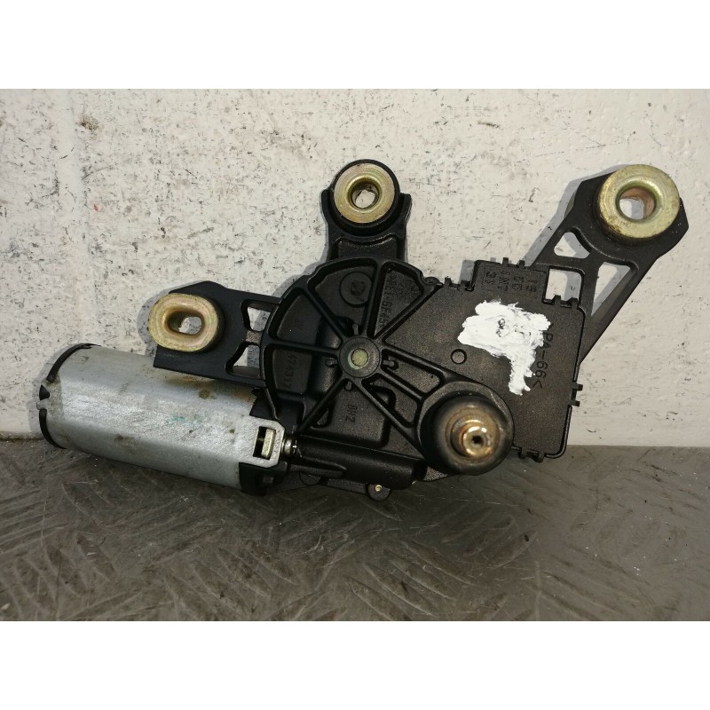 MOTORINO TERGICRISTALLO POSTERIORE VW PASSAT SW (3B) DAL 1996 AL 2005  2400000041474