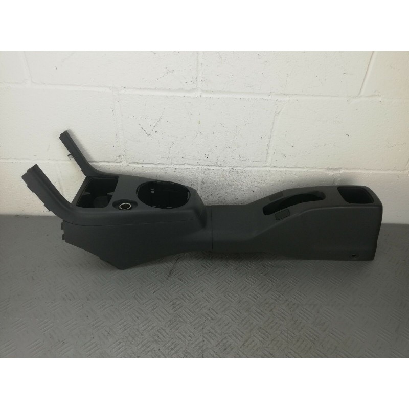 TUNNEL CONSOLLE CENTRALE SUZUKI SWIFT DAL 2004 AL 2010 4 SERIE  2400000043102