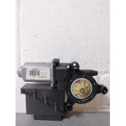 MOTORINO ALZAVETRO ALZACRISTALLO ANT. DX VW POLO 9N DEL 2004  2400000067252