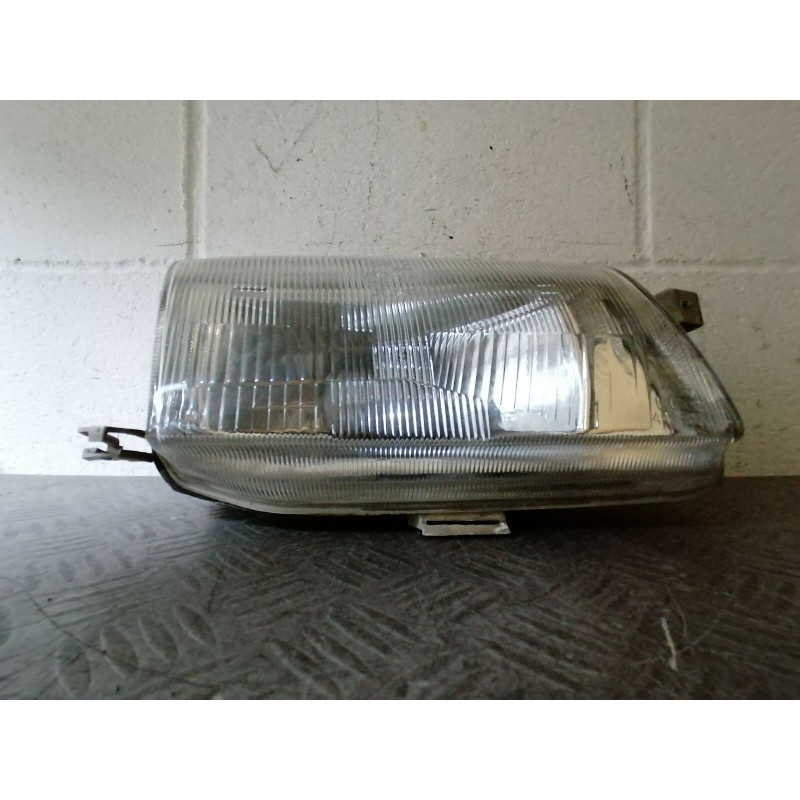 FARO FANALE PROIETTORE ANT. DX OPEL ASTRA F DAL 1991 AL 2002 COD. 084421106  2400000053828