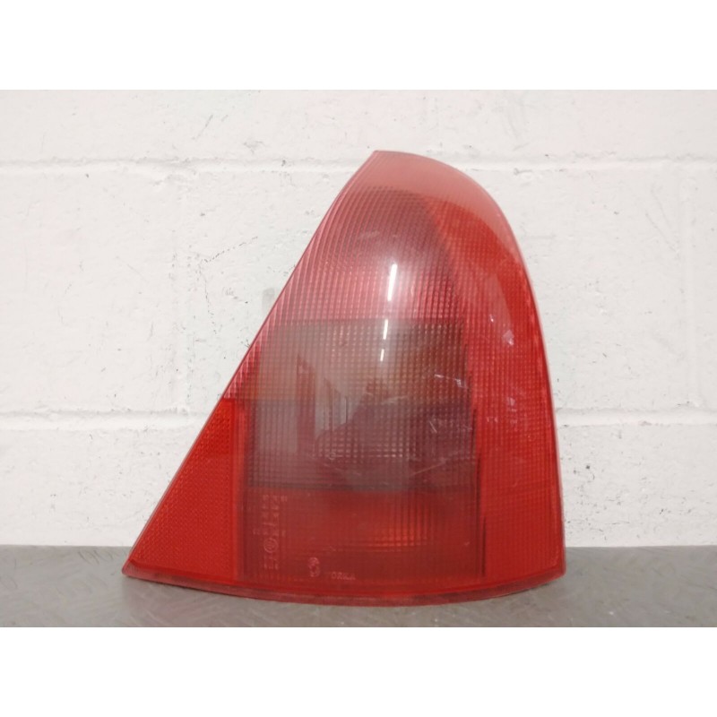 FANALE FANALINO STOP POST. DX RENAULT CLIO DEL 1998 COD. 45292  2400000091981