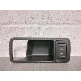 PULSANTIERA ALZAVETRO ALZACRISTALLO POST DX FORD FOCUS DEL 2007 COD 3M51-226A36  2400000100461