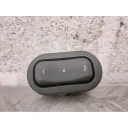 PULSANTIERA ALZAVETRO ALZACRISTALLO ANT. DX OPEL CORSA C DEL 2001 COD. 13363100  2400000110989