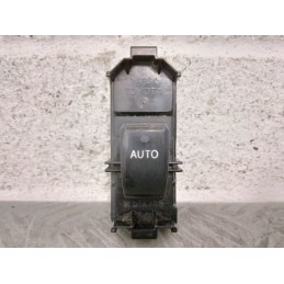 PULSANTIERA ALZAVETRO ALZACRISTALLI POST. DX TOYOTA AVENSIS VERSO COD. 514746  2400000111870